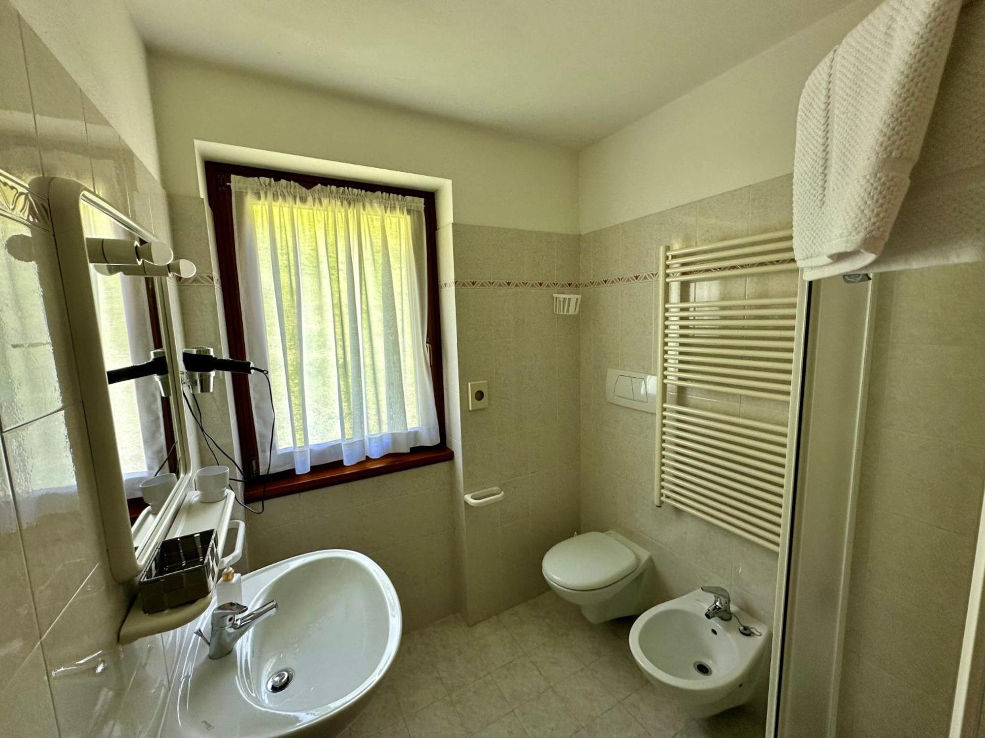 Hotel Garni Maffei Пинцоло Экстерьер фото