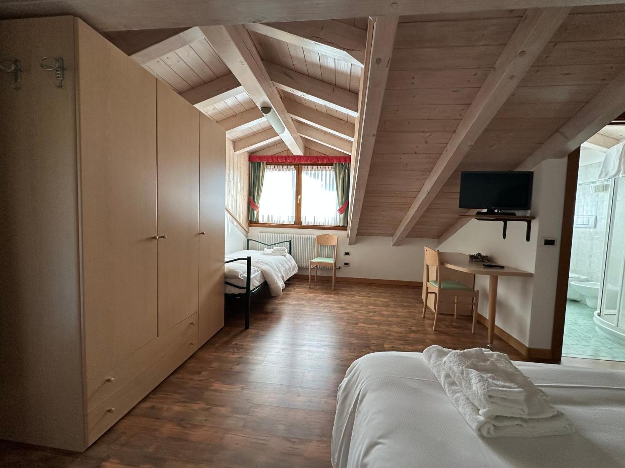 Hotel Garni Maffei Пинцоло Экстерьер фото