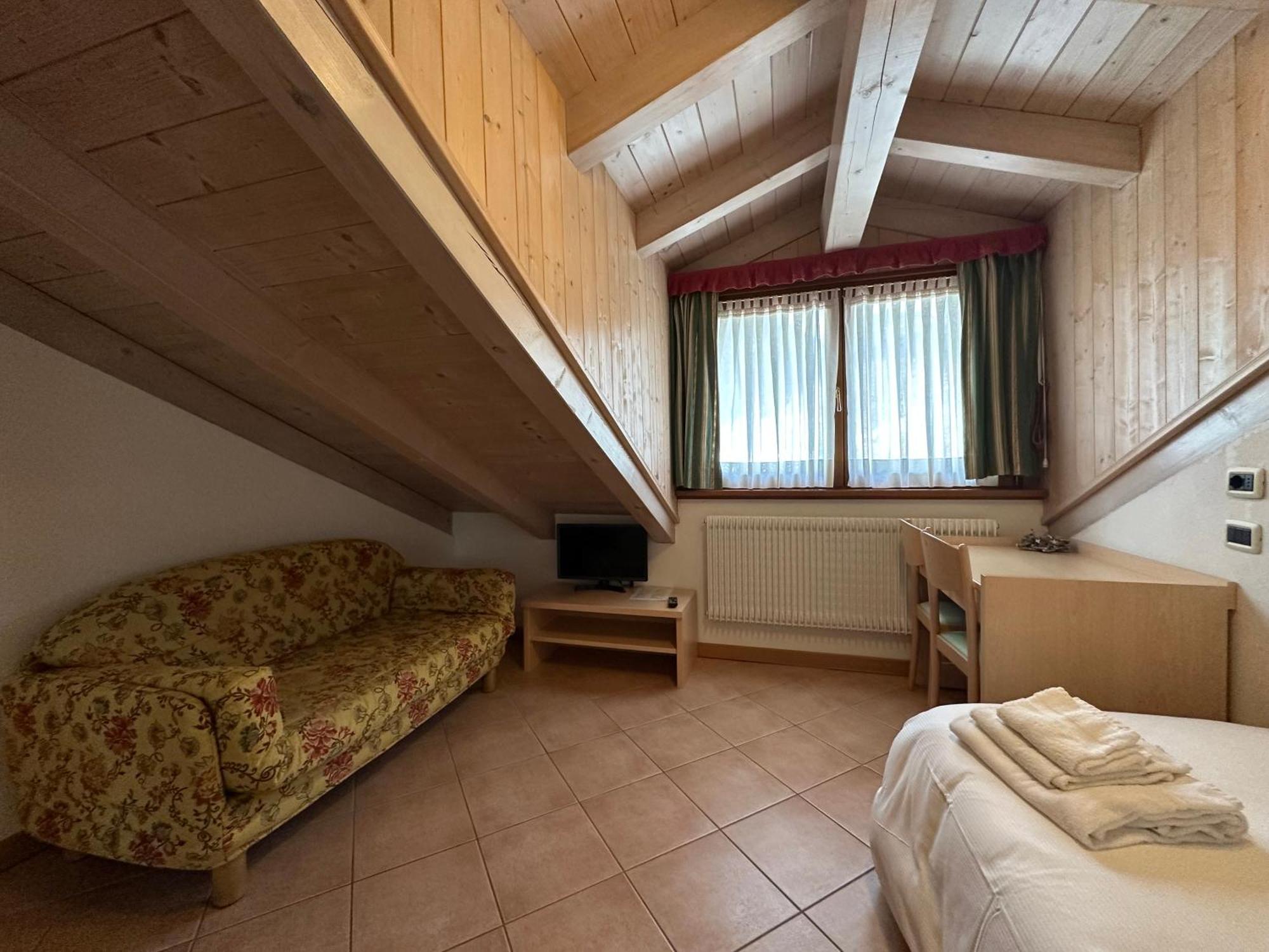 Hotel Garni Maffei Пинцоло Экстерьер фото